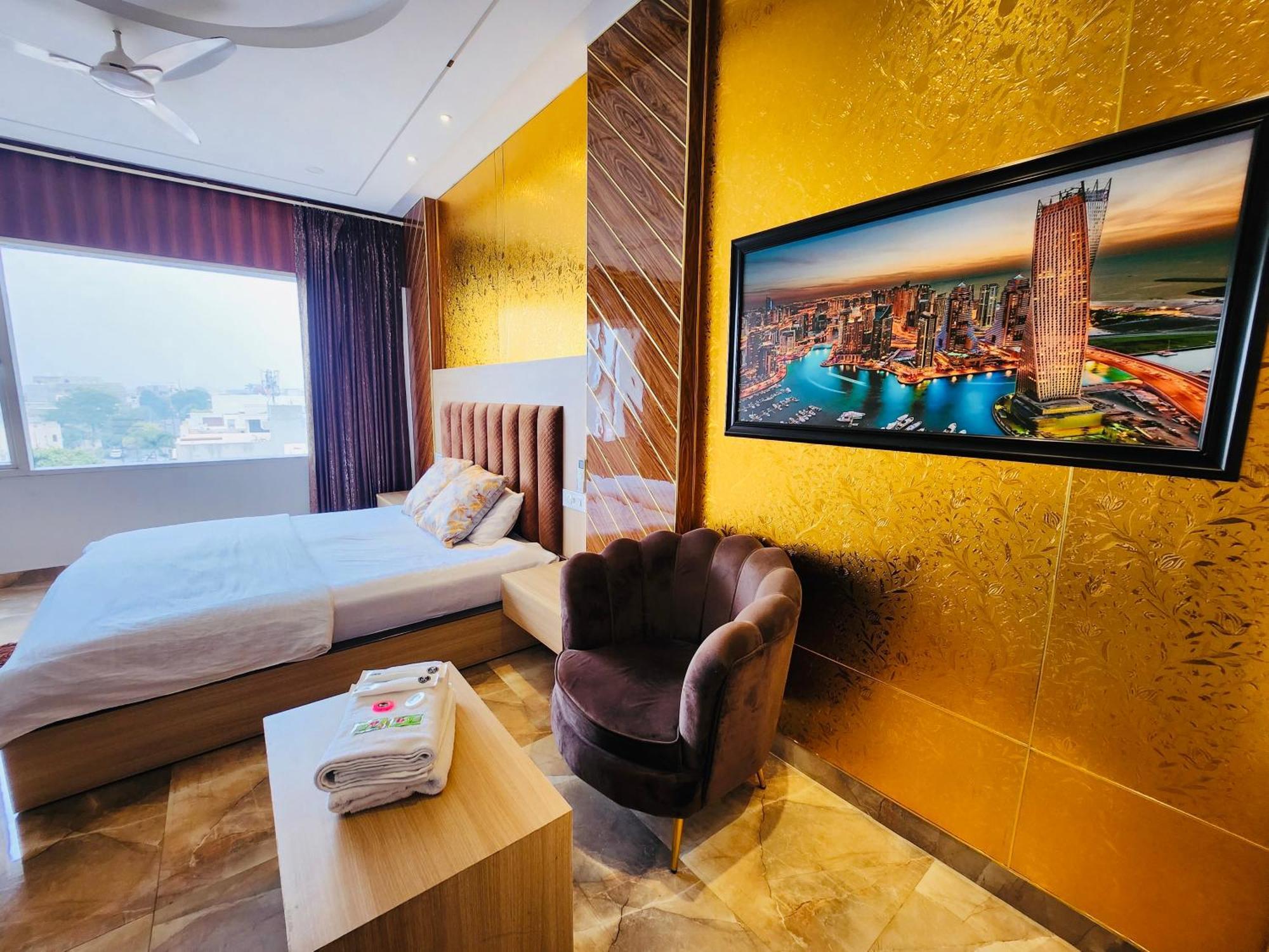Holidayvilla & Suites Amritsar- Green Avenue Zewnętrze zdjęcie